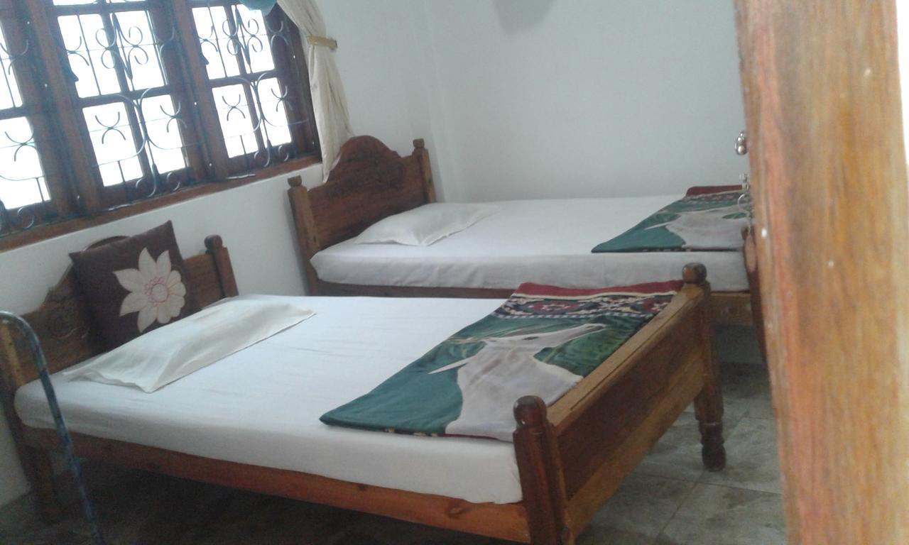 Thilini Homestay Ella Ngoại thất bức ảnh